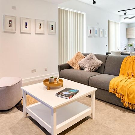 Stylish Apartment In Tigne Point Sliema Exterior photo
